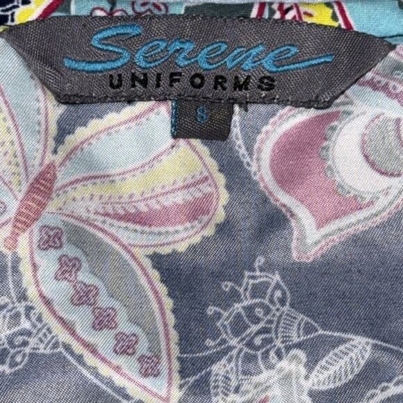 Serene Uniforms V-Neck Ultra Soft Touch Microfiber Medical Scrub Top Size S - Picture 2 of 6